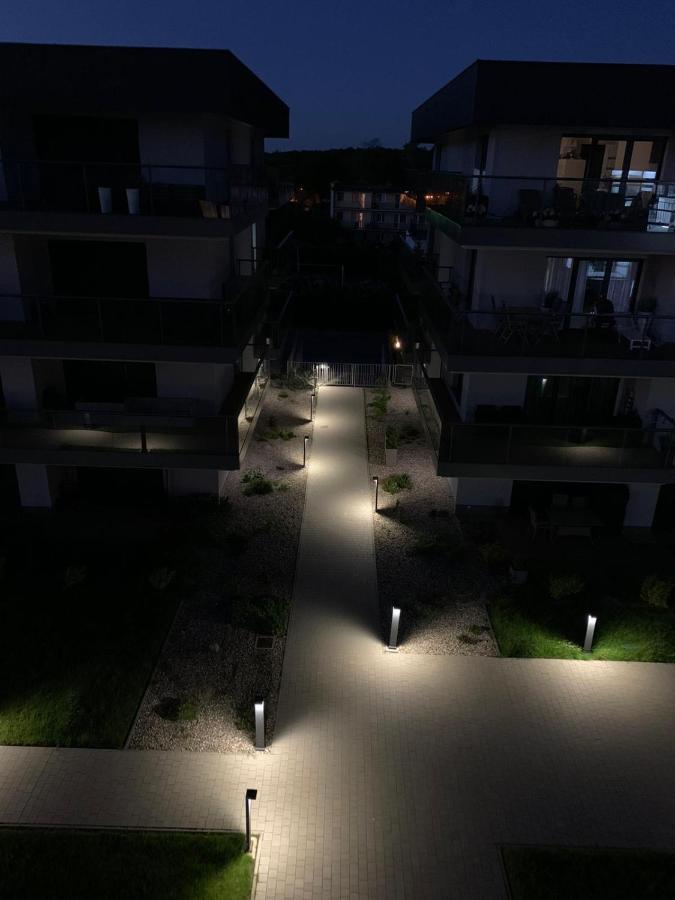 Ive'S Golden Gardenia Seaside Apartment Dziwnów Екстериор снимка